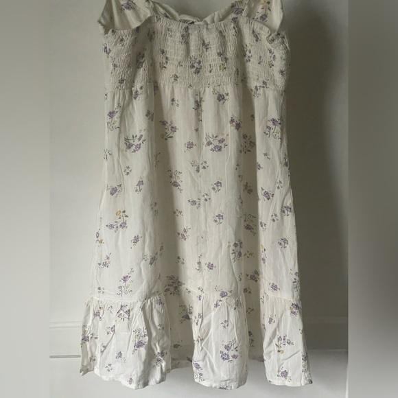 The perfect, lightweight, and beautiful dress for Spring or Summer. L.A. Hearts - Picture 3 of 5